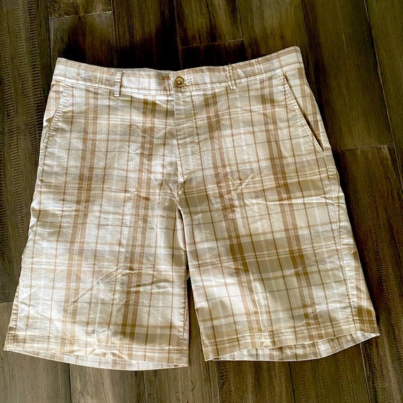 Greg Norman shorts - Picture 1 of 5